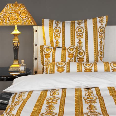 bett zudecke von versace schwarz gold medusa